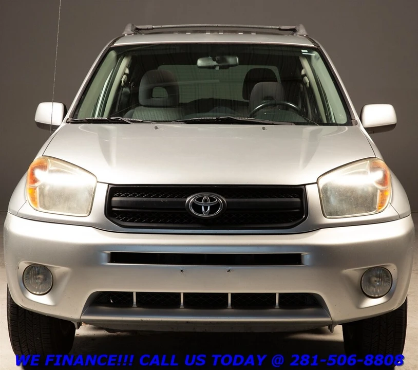 2004 Toyota RAV4 2nd Gen - Image 8 of 21