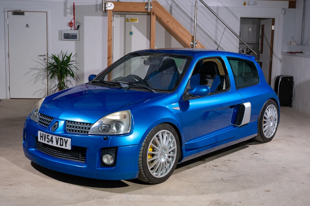 2004 Renault Clio 2nd Gen - Image 2 of 31