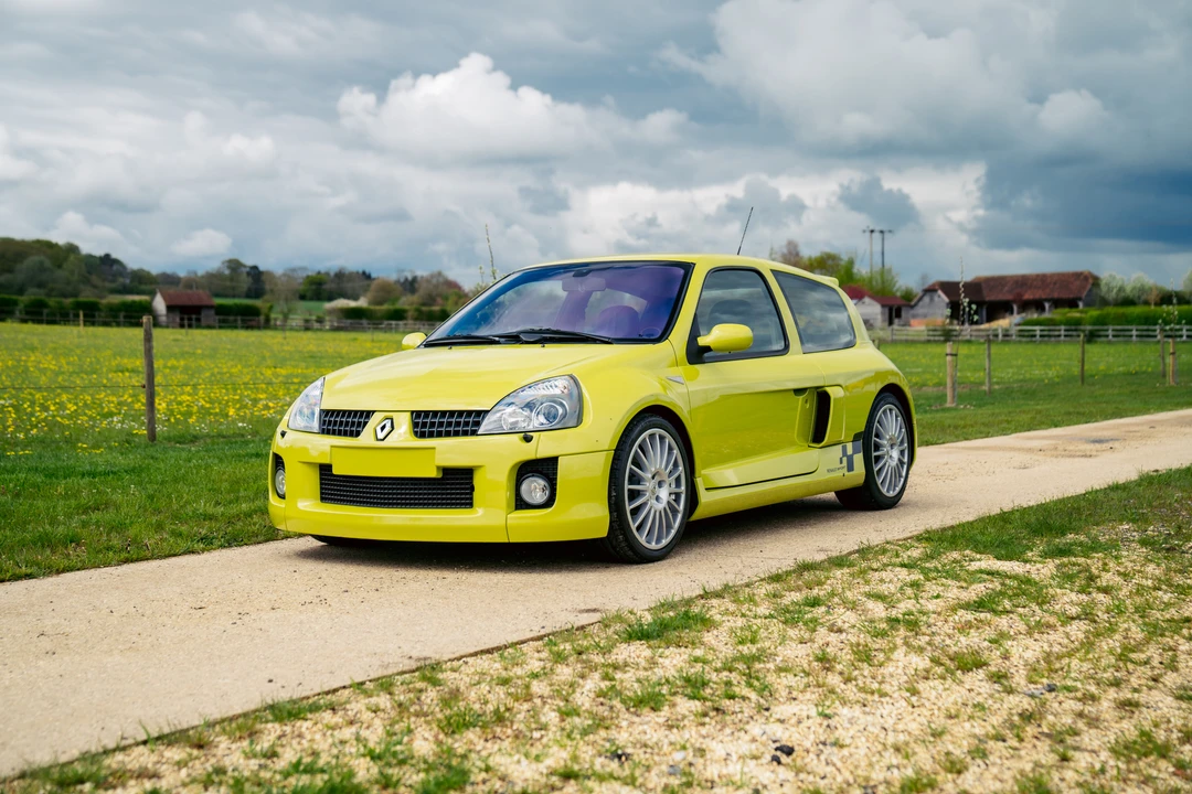 2004 Renault Clio 2nd Gen - Image 12 of 31