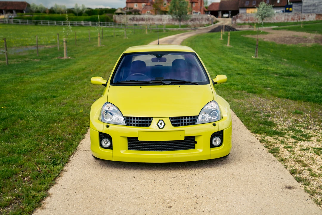 2004 Renault Clio 2nd Gen - Image 11 of 31