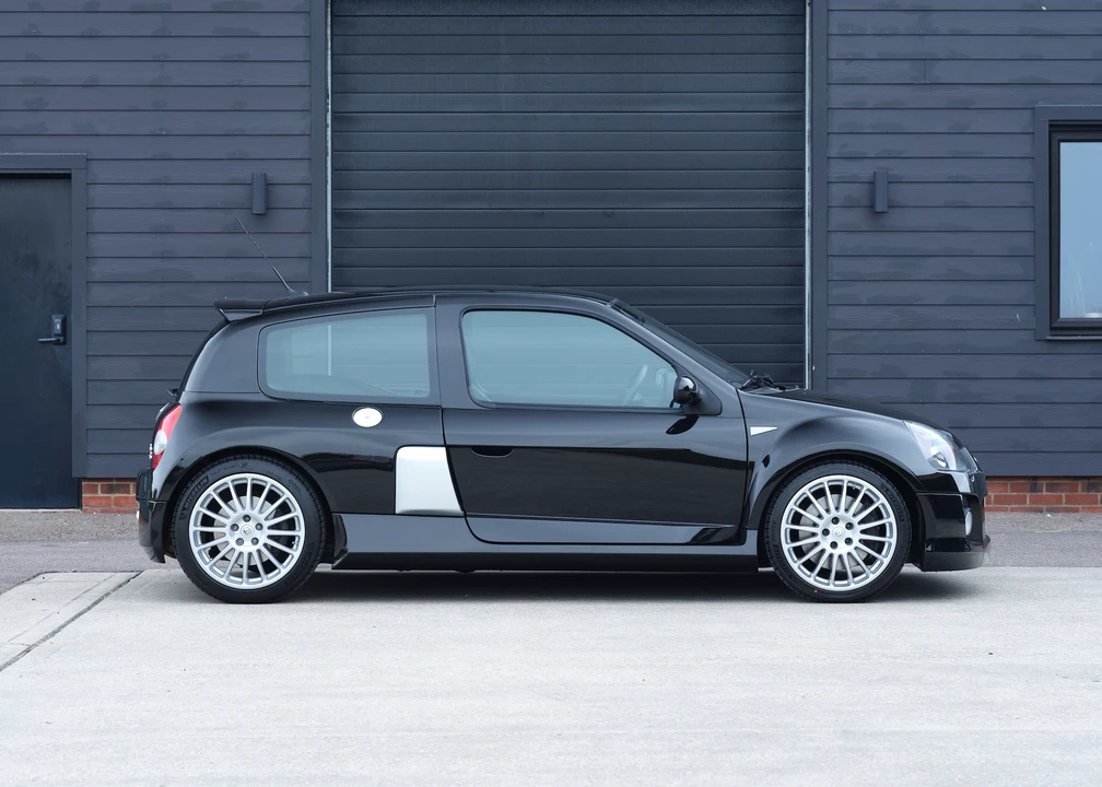 2004 Renault Clio 2nd Gen - Image 9 of 31