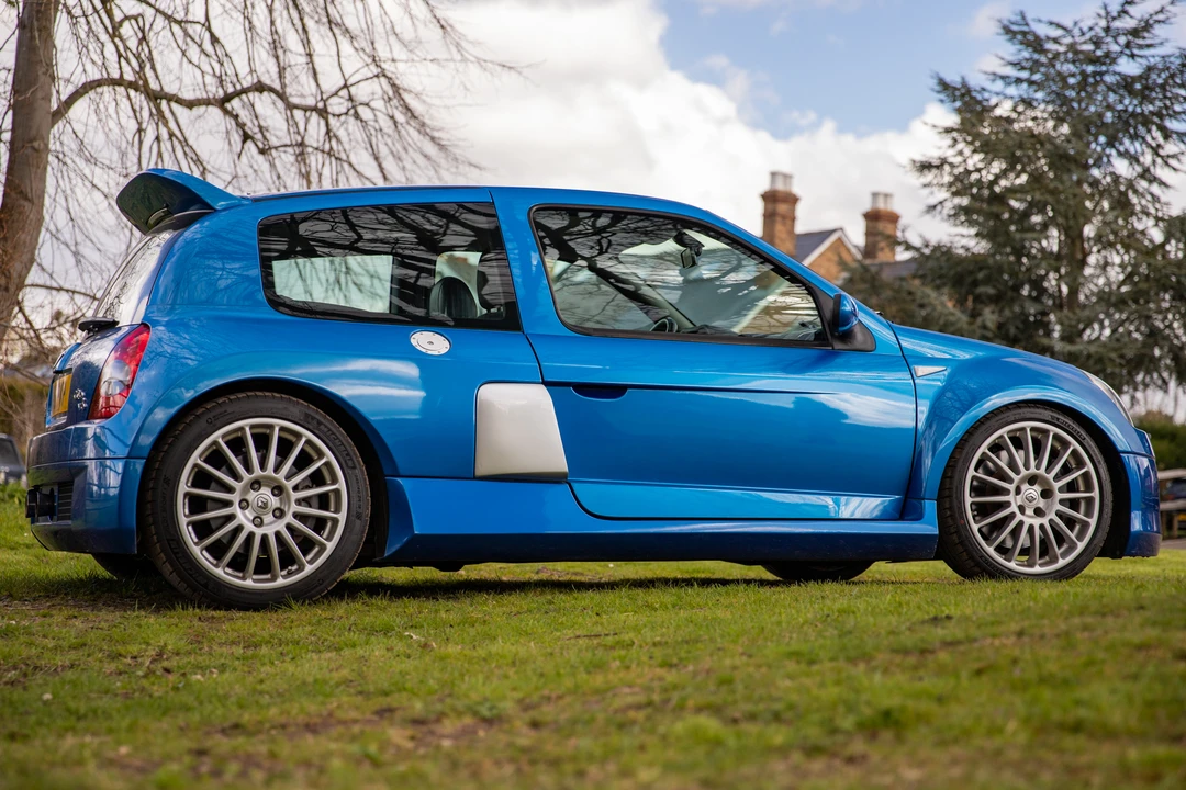 2004 Renault Clio 2nd Gen - Image 5 of 31