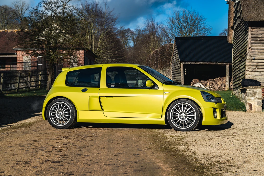 2004 Renault Clio 2nd Gen - Image 24 of 31