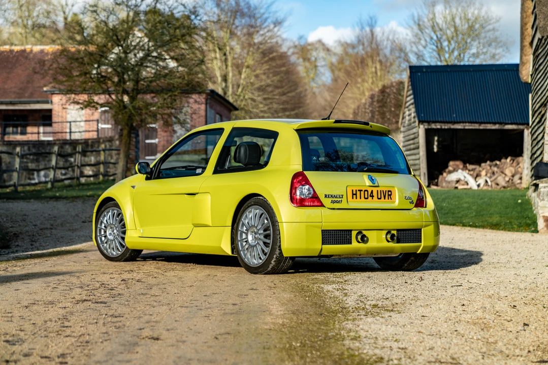 2004 Renault Clio 2nd Gen - Image 8 of 31