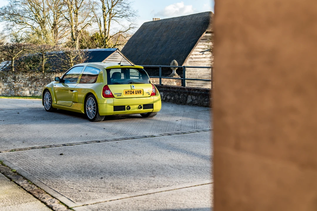 2004 Renault Clio 2nd Gen - Image 12 of 31