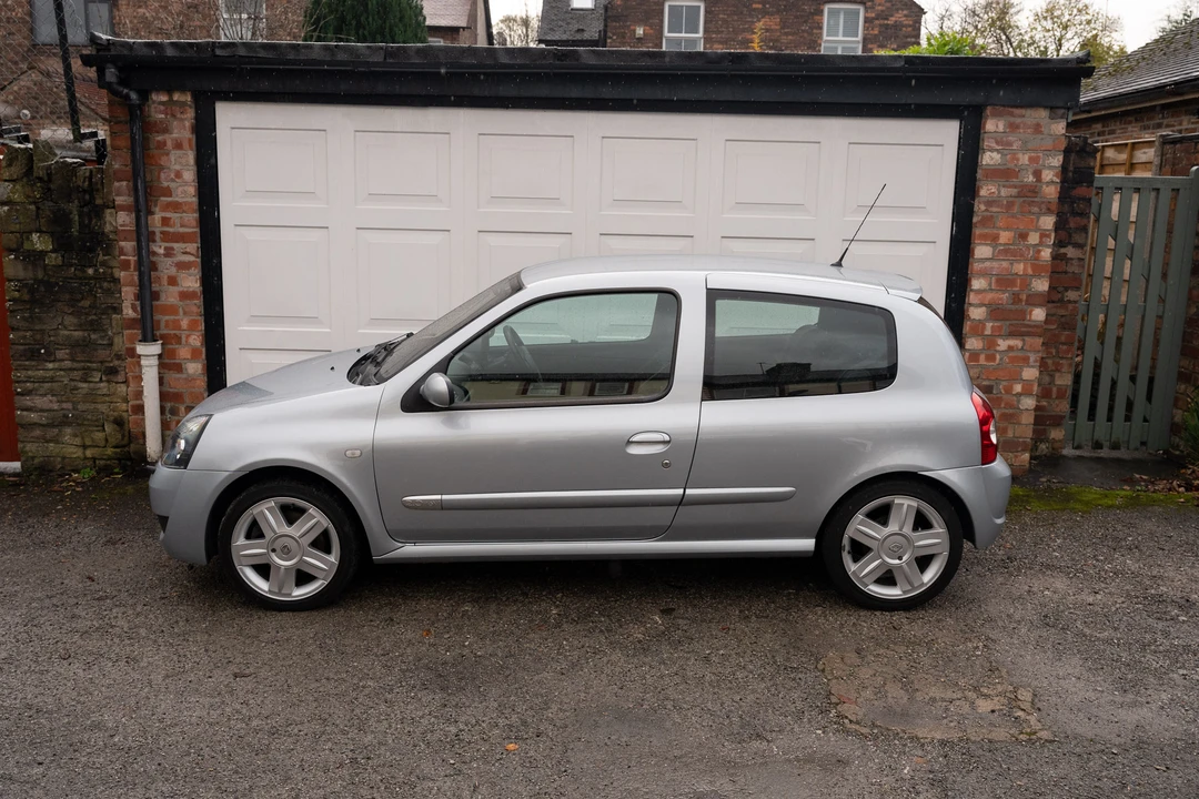 2004 Renault Clio 2nd Gen - Image 17 of 31