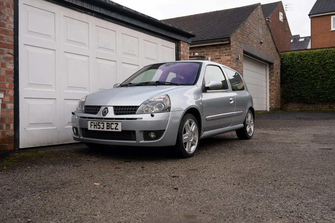 2004 Renault Clio 2nd Gen - Image 10 of 31