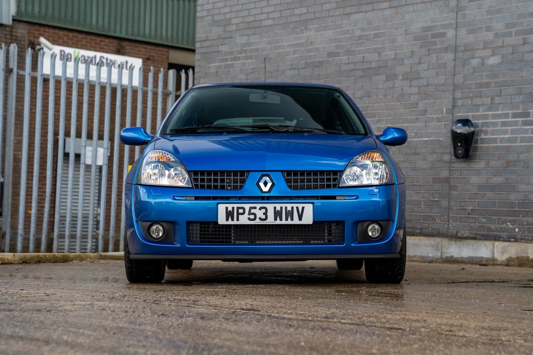 2004 Renault Clio 2nd Gen - Image 11 of 31