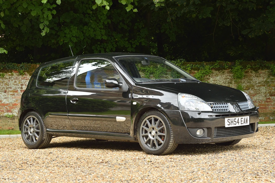 2004 Renault Clio 2nd Gen - Image 2 of 31