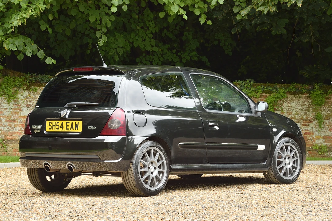 2004 Renault Clio 2nd Gen - Image 16 of 31