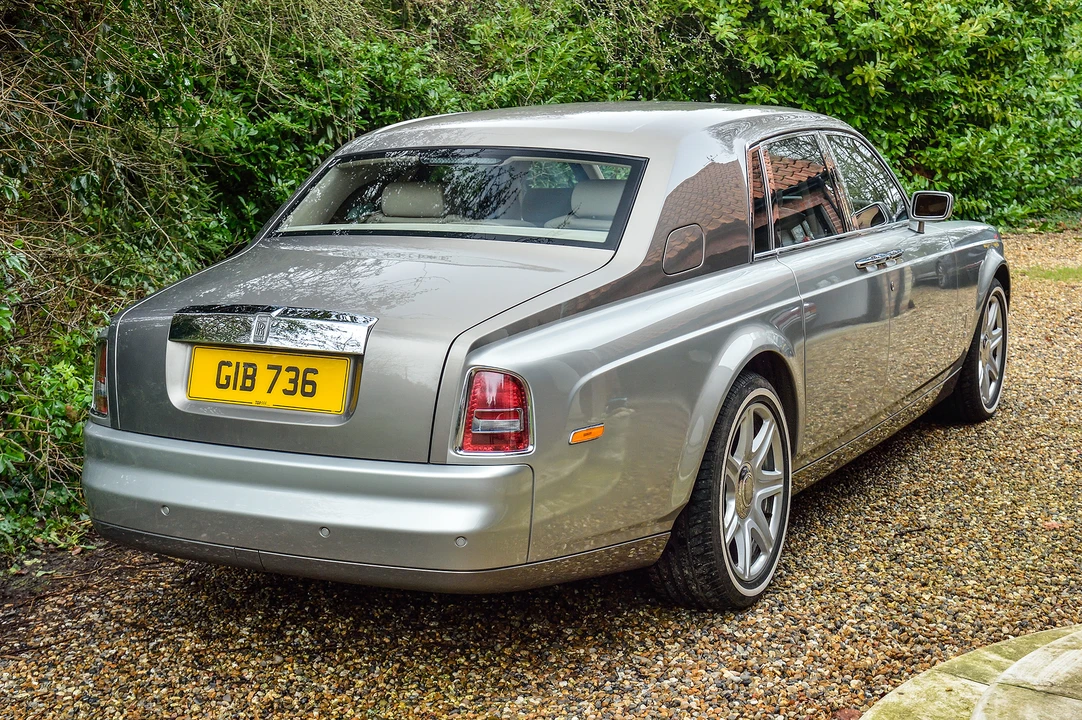2004 Rolls-Royce Phantom VII - Image 13 of 31