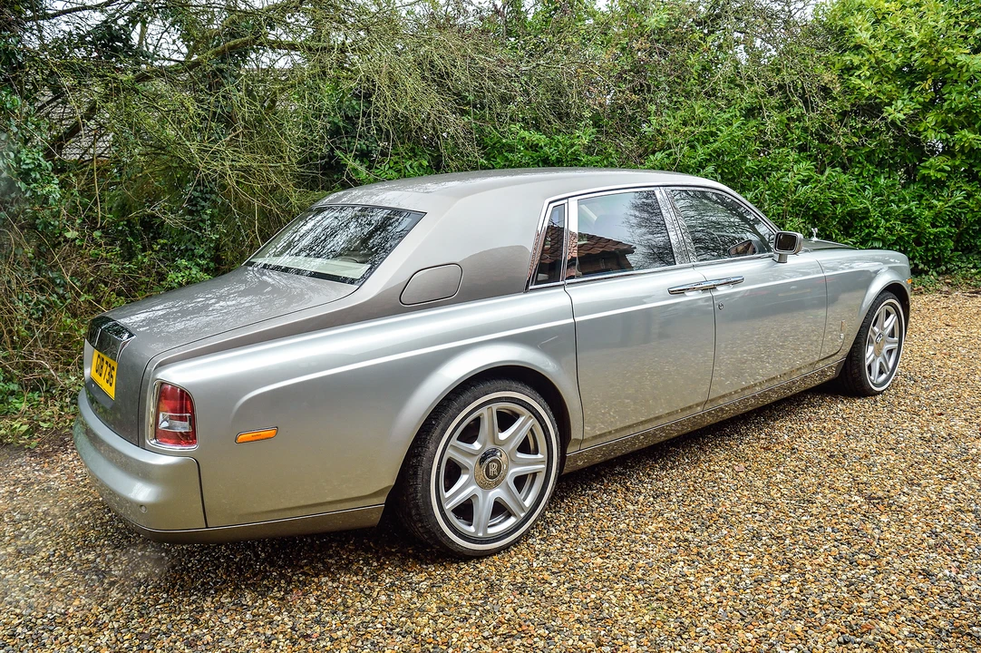 2004 Rolls-Royce Phantom VII - Image 28 of 31