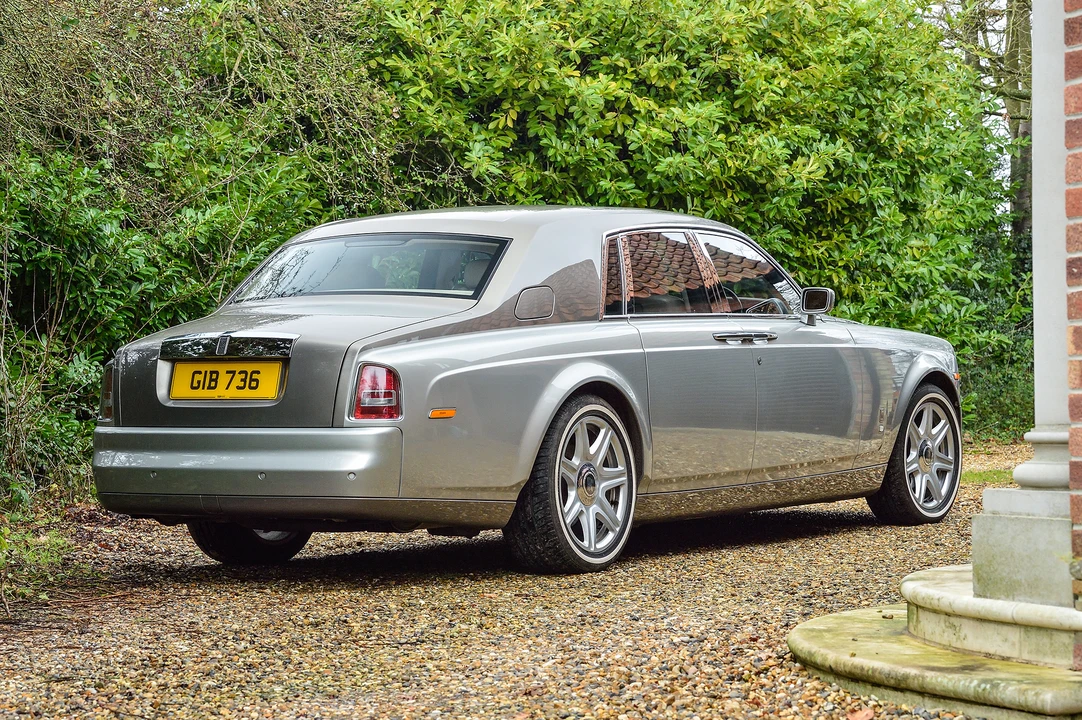 2004 Rolls-Royce Phantom VII - Image 30 of 31
