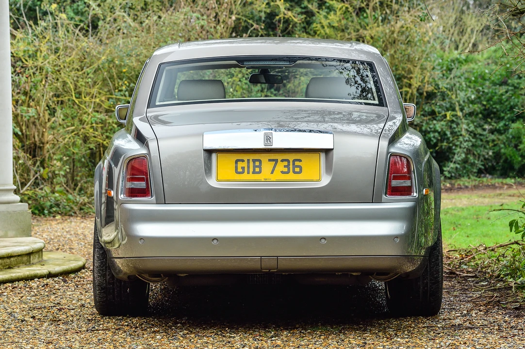 2004 Rolls-Royce Phantom VII - Image 25 of 31