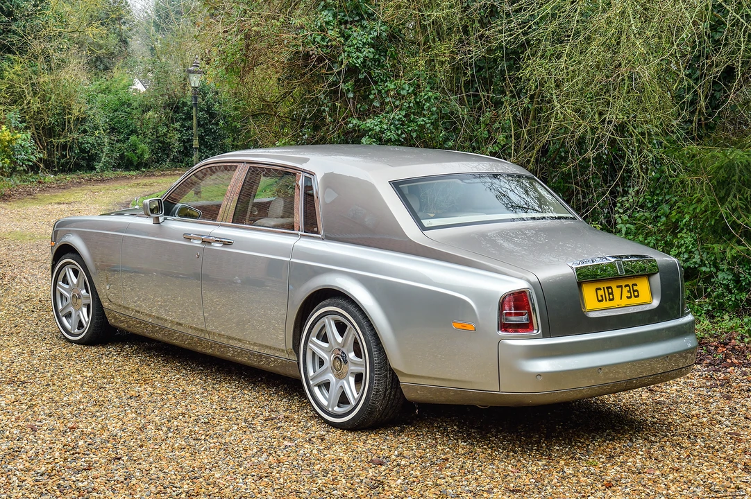 2004 Rolls-Royce Phantom VII - Image 19 of 31