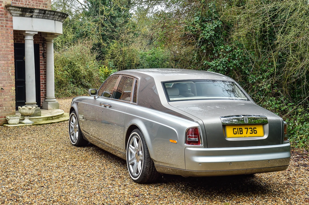 2004 Rolls-Royce Phantom VII - Image 22 of 31
