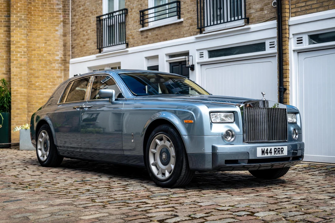 2004 Rolls-Royce Phantom VII - Image 2 of 31