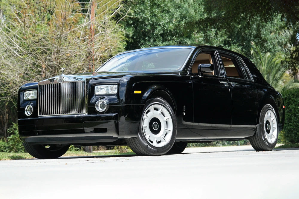 2004 Rolls-Royce Phantom VII - Image 2 of 8