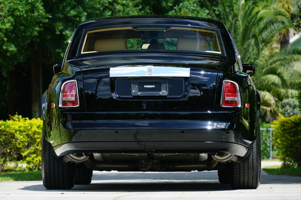 2004 Rolls-Royce Phantom VII - Image 7 of 8