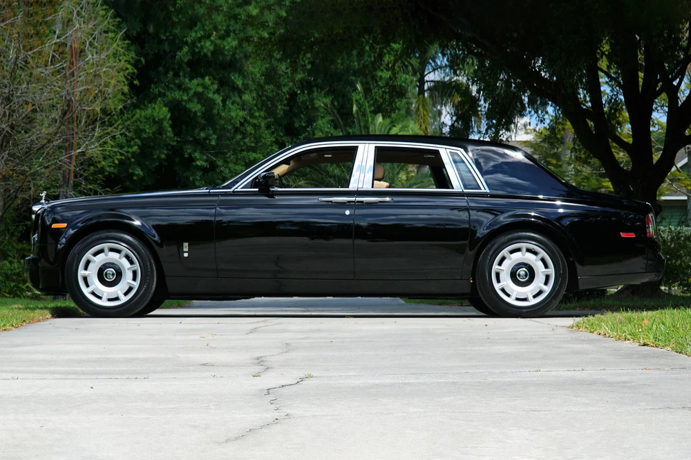 2004 Rolls-Royce Phantom VII - Image 8 of 8