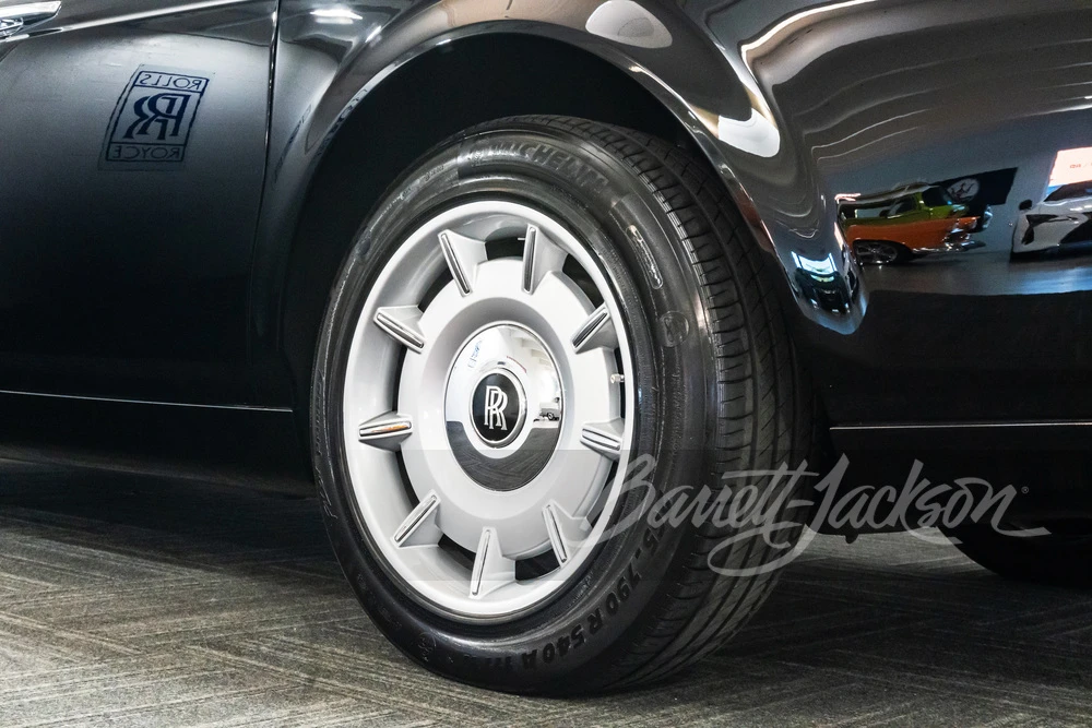2004 Rolls-Royce Phantom VII - Image 7 of 28