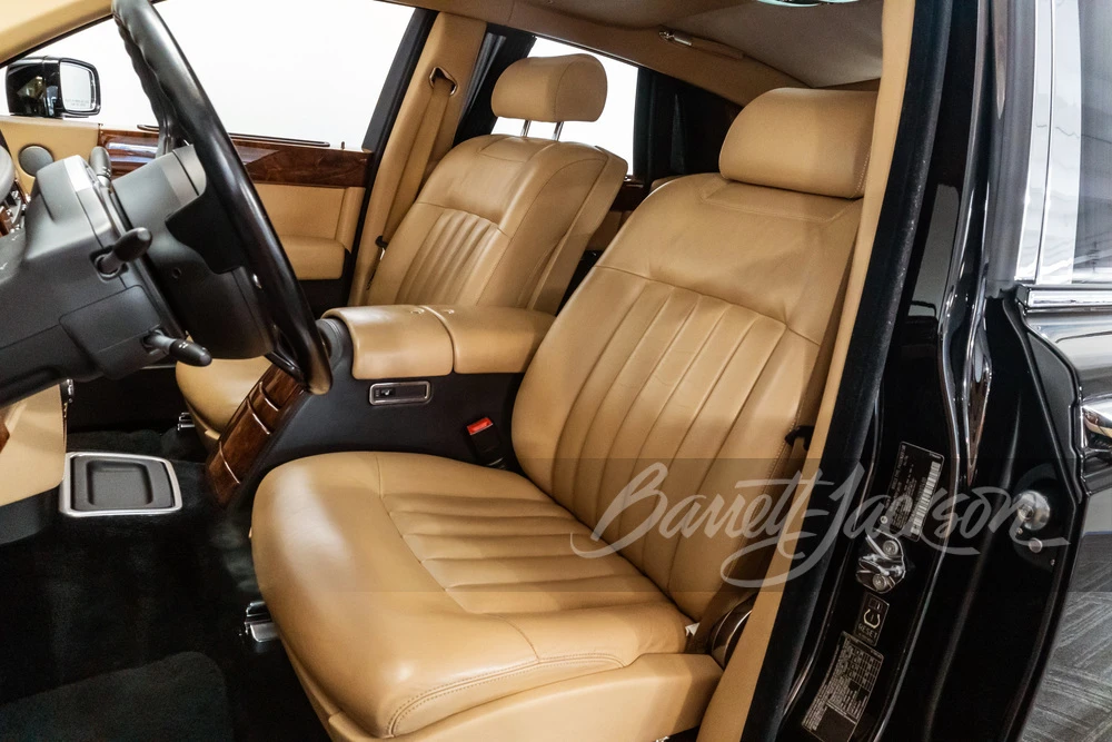 2004 Rolls-Royce Phantom VII - Image 9 of 28