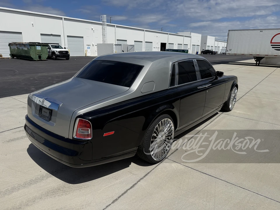 2004 Rolls-Royce Phantom VII - Image 13 of 30