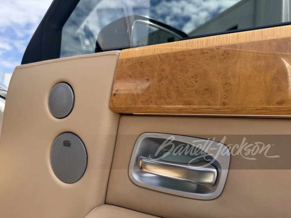 2004 Rolls-Royce Phantom VII - Image 23 of 30