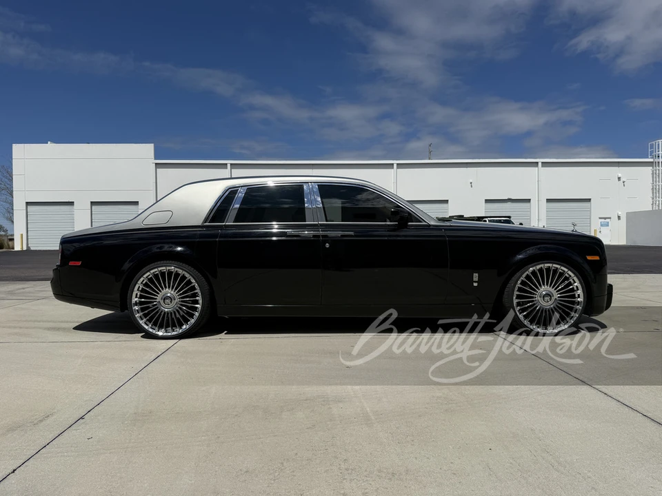 2004 Rolls-Royce Phantom VII - Image 5 of 30