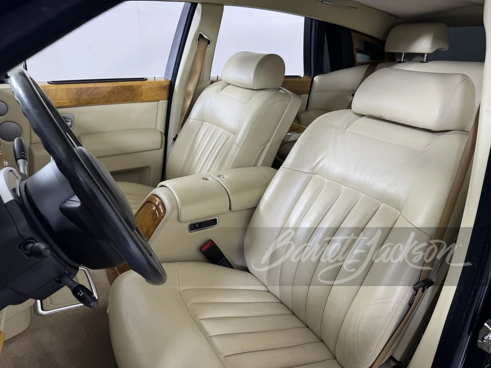 2004 Rolls-Royce Phantom VII - Image 9 of 20