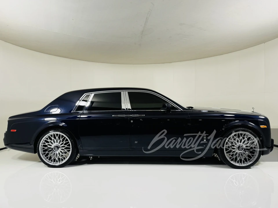 2004 Rolls-Royce Phantom VII - Image 2 of 20