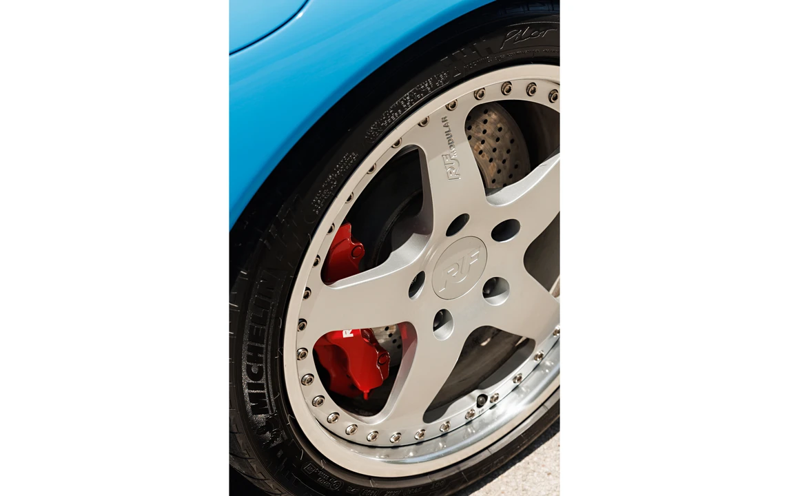 2004 RUF - Image 16 of 29