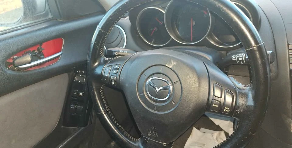 2004 Mazda RX-8 1st Gen - Image 8 of 9