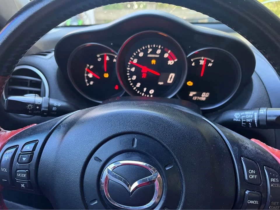 2004 Mazda RX-8 1st Gen - Image 5 of 5