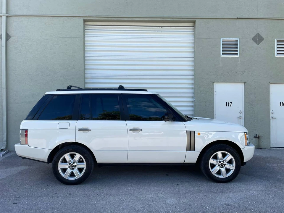 2004 Land Rover Range Rover L322 - Image 15 of 28