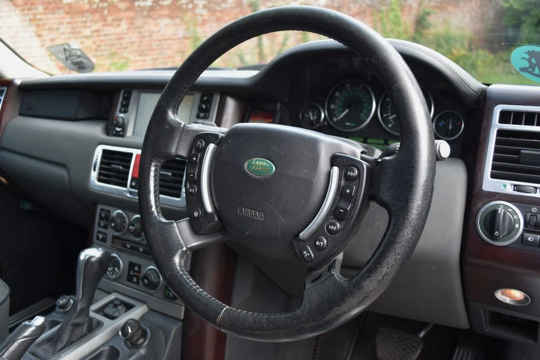 2004 Land Rover Range Rover L322 - Image 14 of 30