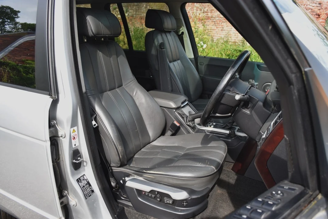2004 Land Rover Range Rover L322 - Image 10 of 30