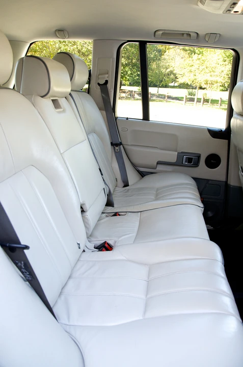 2004 Land Rover Range Rover L322 - Image 19 of 24