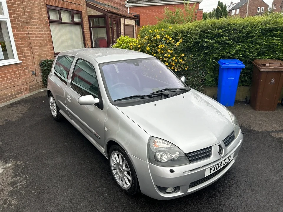 2004 Renault Clio 2nd Gen - Image 5 of 31