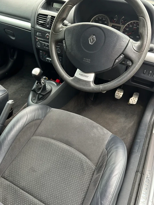 2004 Renault Clio 2nd Gen - Image 25 of 31