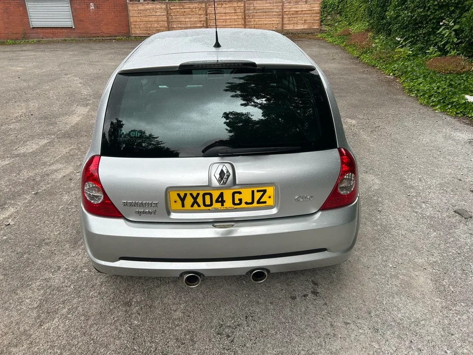 2004 Renault Clio 2nd Gen - Image 12 of 31