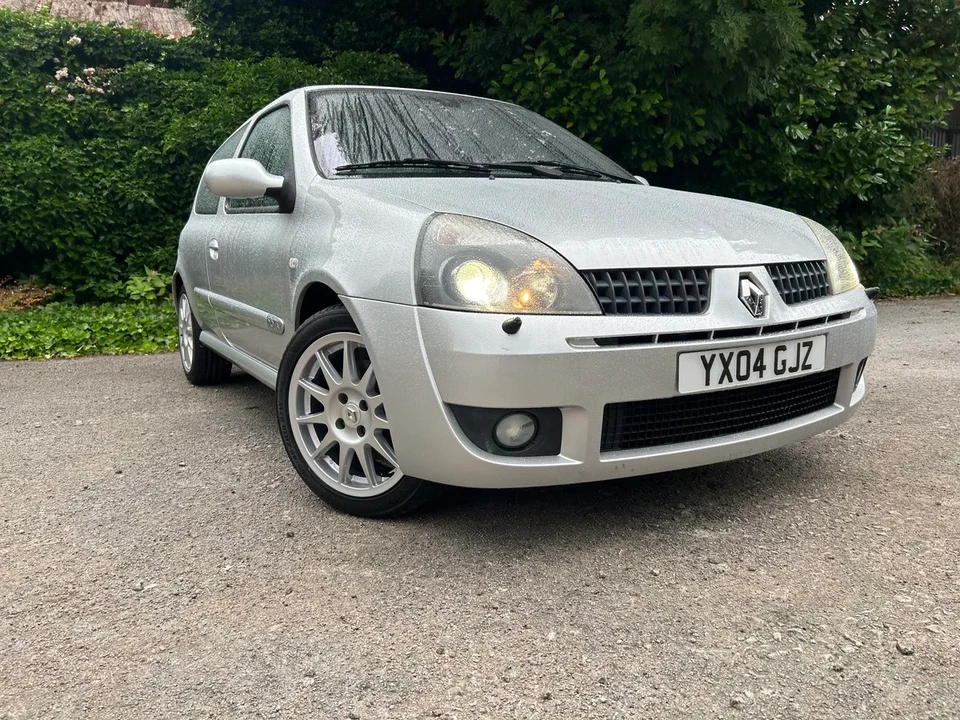 2004 Renault Clio 2nd Gen - Image 17 of 31