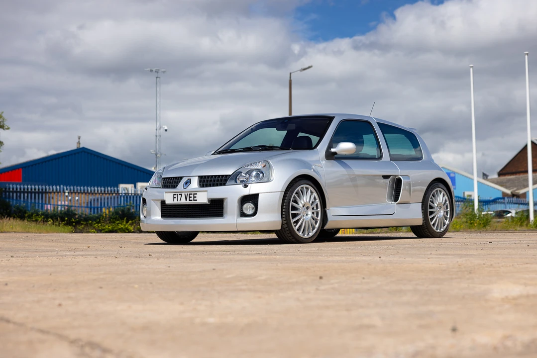 2004 Renault Clio 2nd Gen - Image 9 of 31