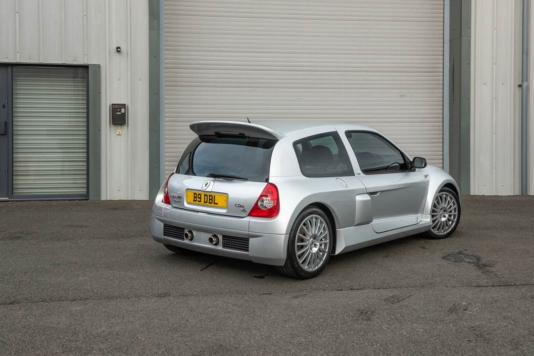 2004 Renault Clio 2nd Gen - Image 12 of 31