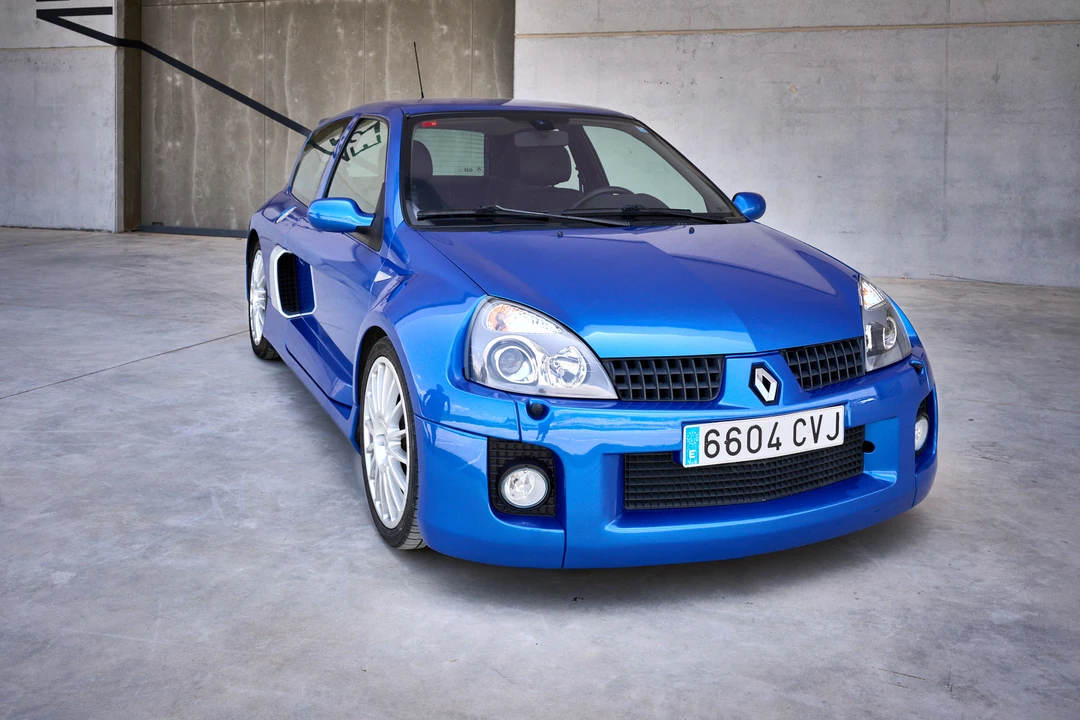 2004 Renault Clio 2nd Gen - Image 8 of 31