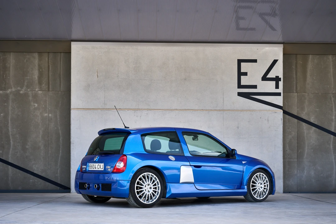 2004 Renault Clio 2nd Gen - Image 7 of 31