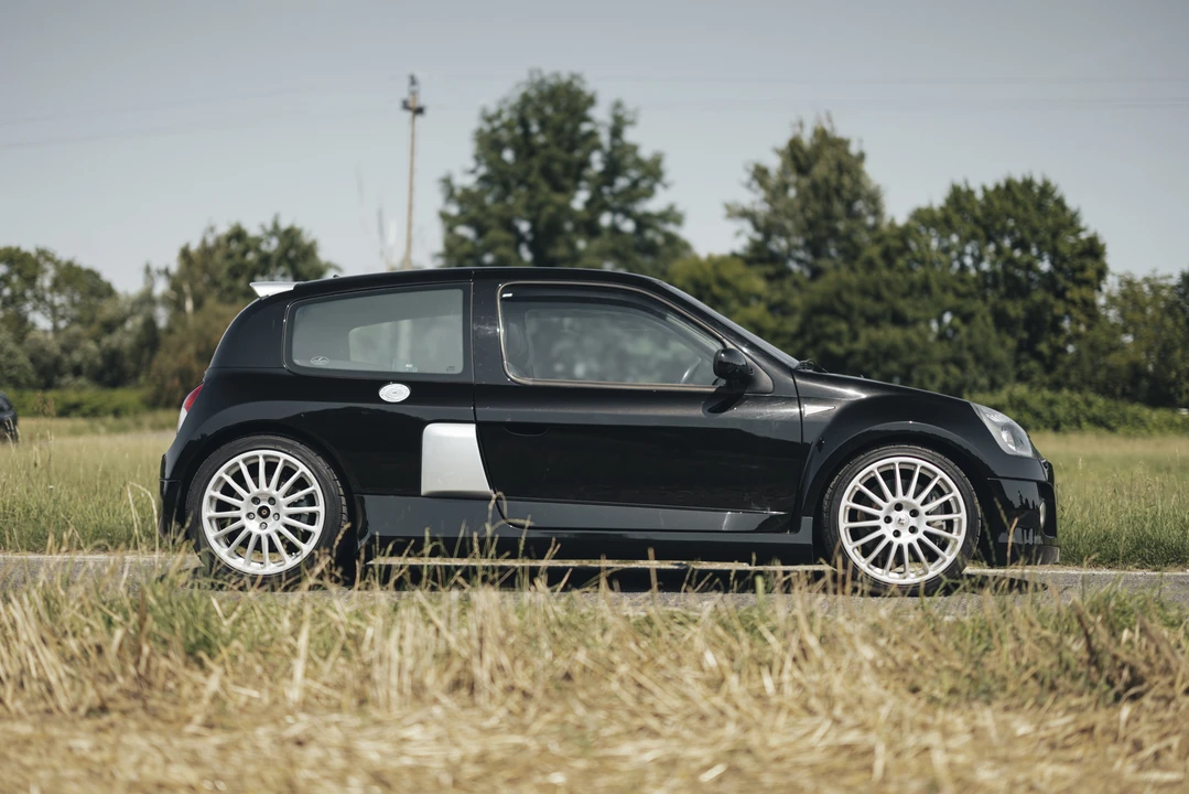 2004 Renault Clio 2nd Gen - Image 4 of 31