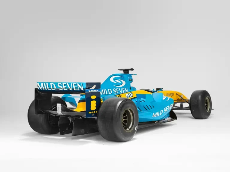 2004 Renault - Image 20 of 31