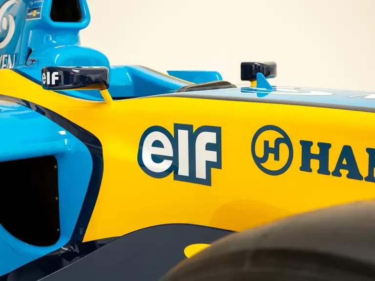 2004 Renault - Image 23 of 31