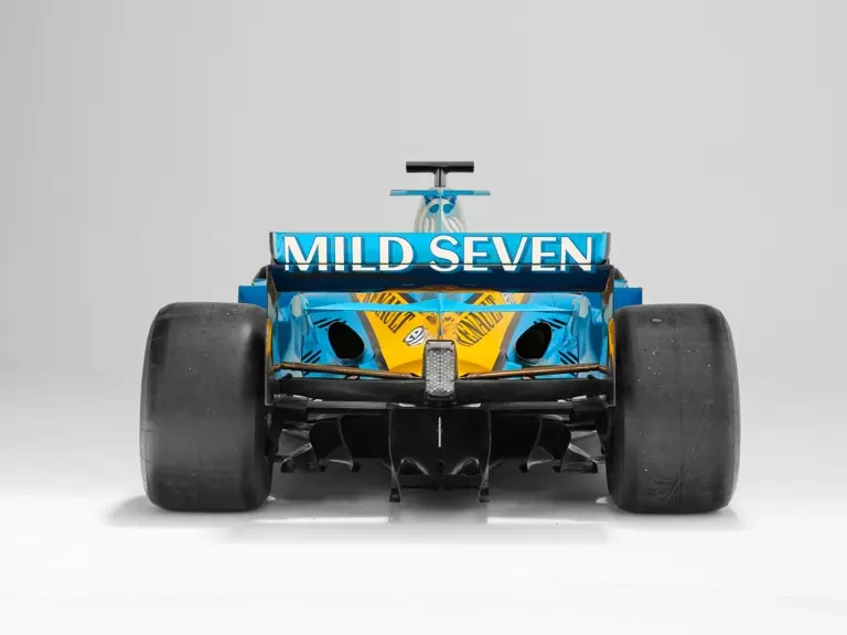 2004 Renault - Image 8 of 31